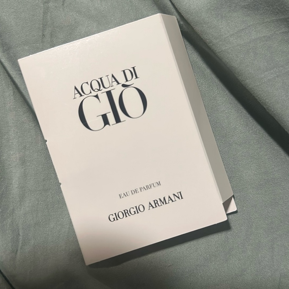 4/$15 Giorgio Armani acqua di gio sample
